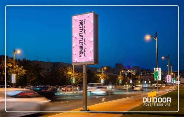 Lamppost Advertising in Dubai, Street Pole & Banner Advertising